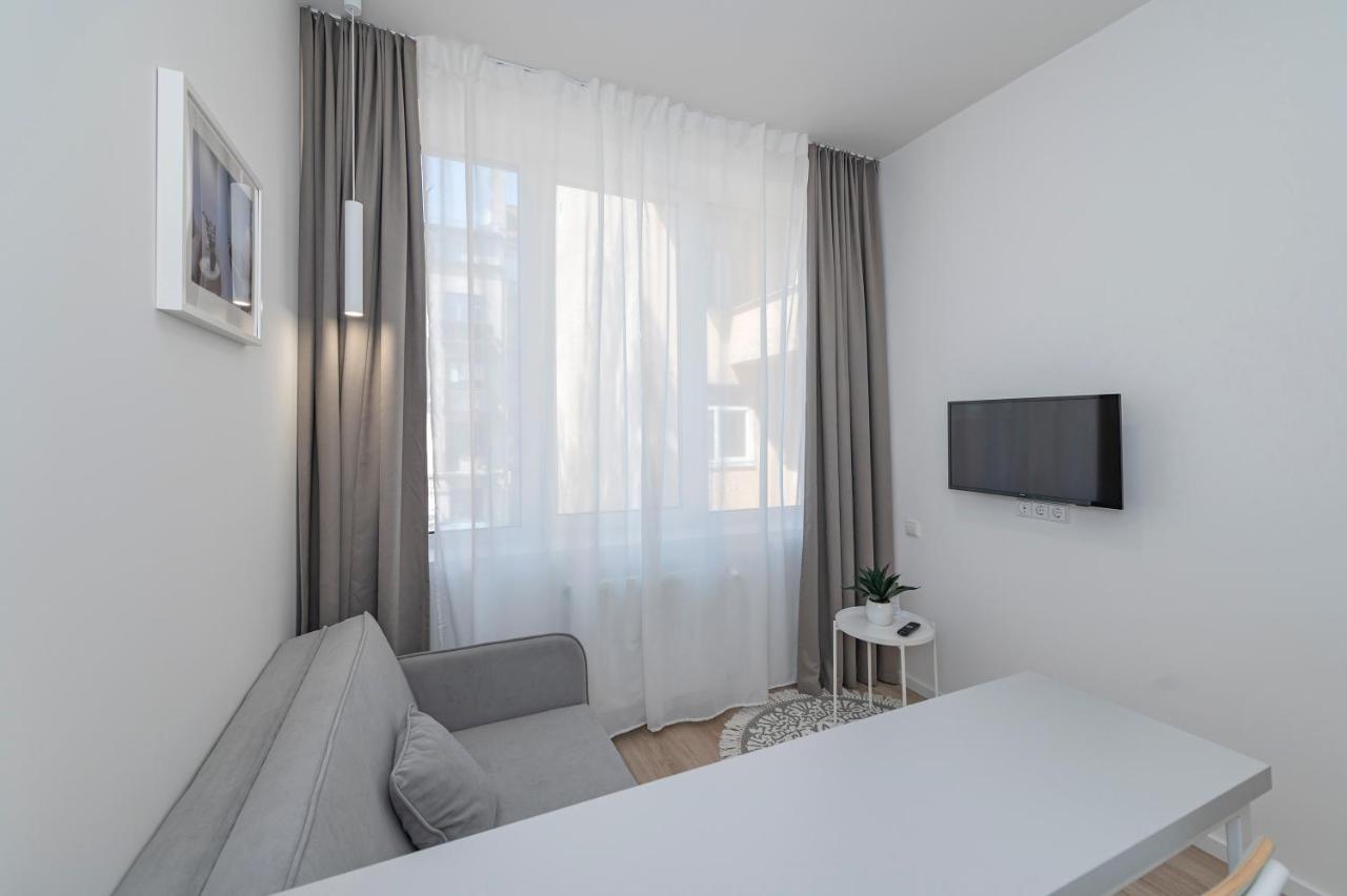 Uab Laisves Alejos Viesbutis Apartment Kaunas Exterior photo